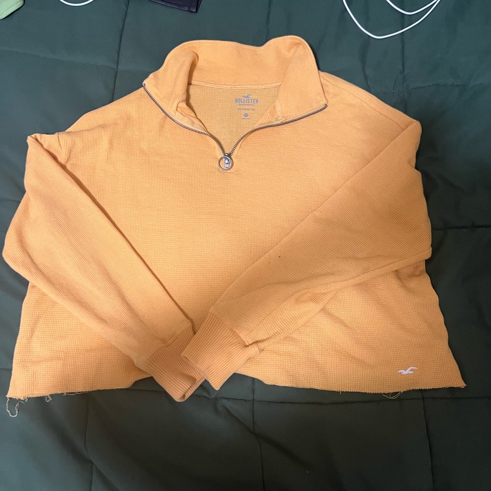 quarter zip up top